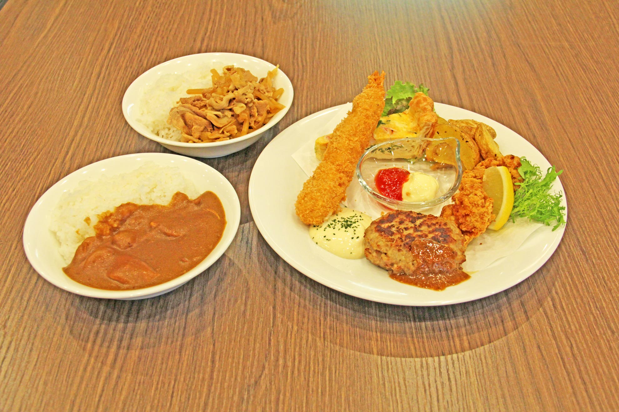 食事付きのスキッズランチ